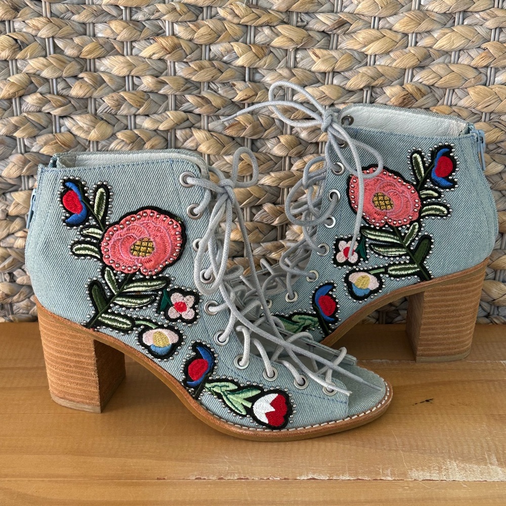 Jeffrey Campbell Shoes Womens Embroidery Denim Gladiator Heels Ankle Bootie 7.5